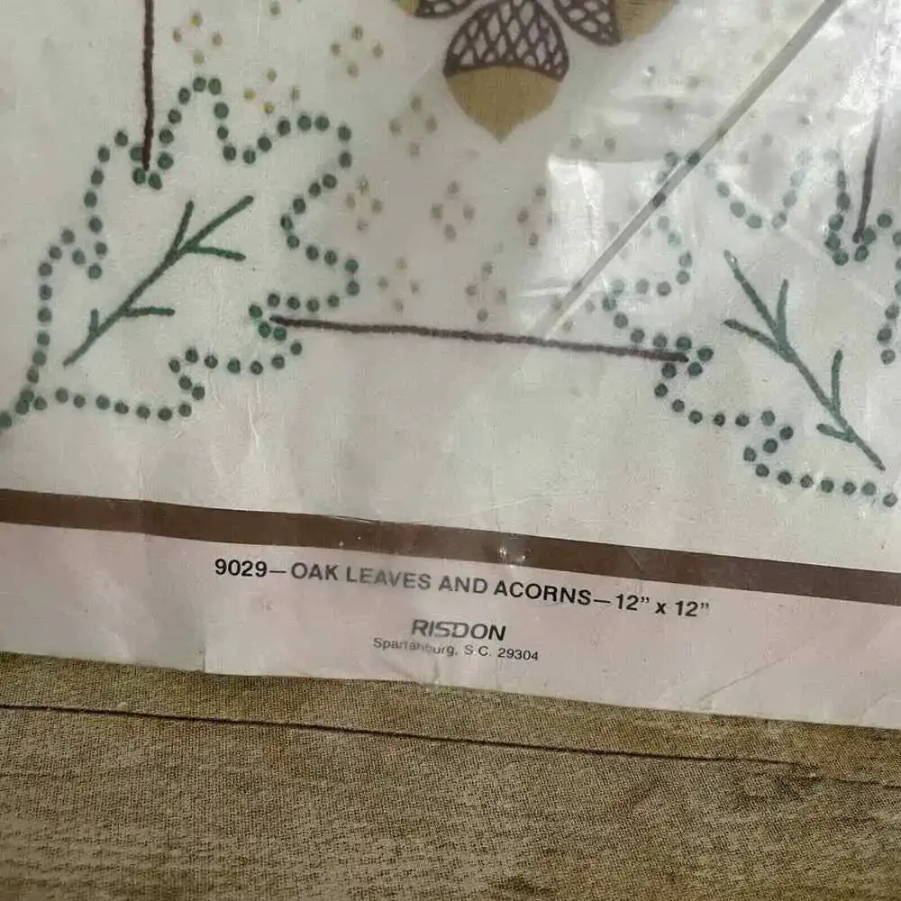 Vintage Oak Leaves and Acorns Candlewicking Kit by Dritz - NWT Fall Craft Kit